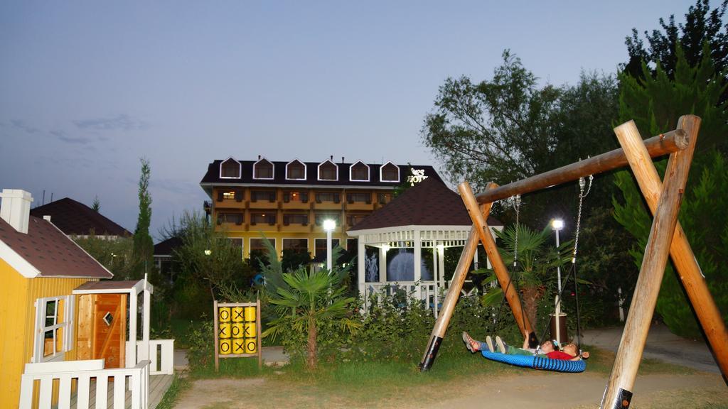 River Side Hotel Mingachevir Luaran gambar