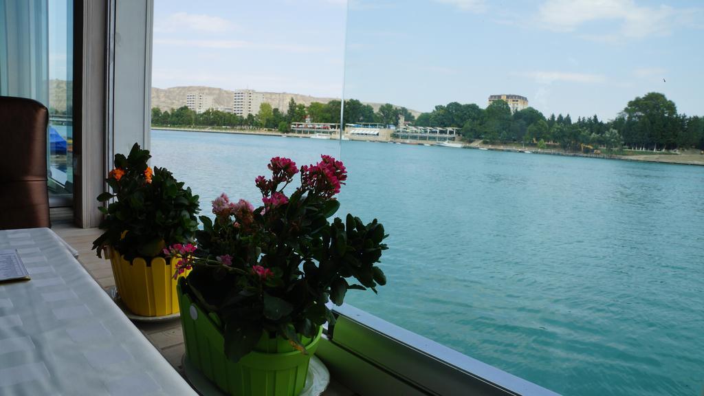 River Side Hotel Mingachevir Luaran gambar