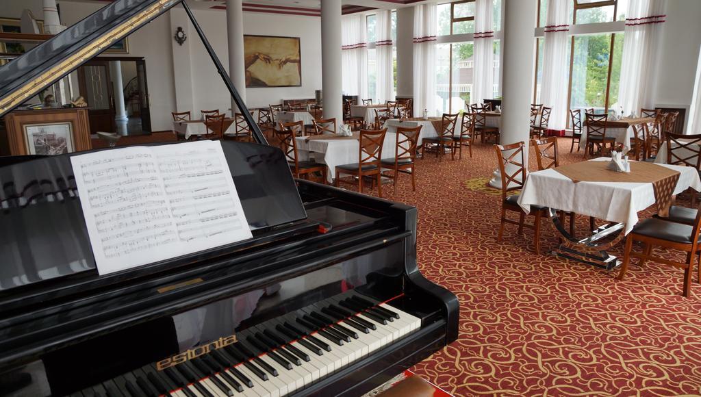 River Side Hotel Mingachevir Luaran gambar